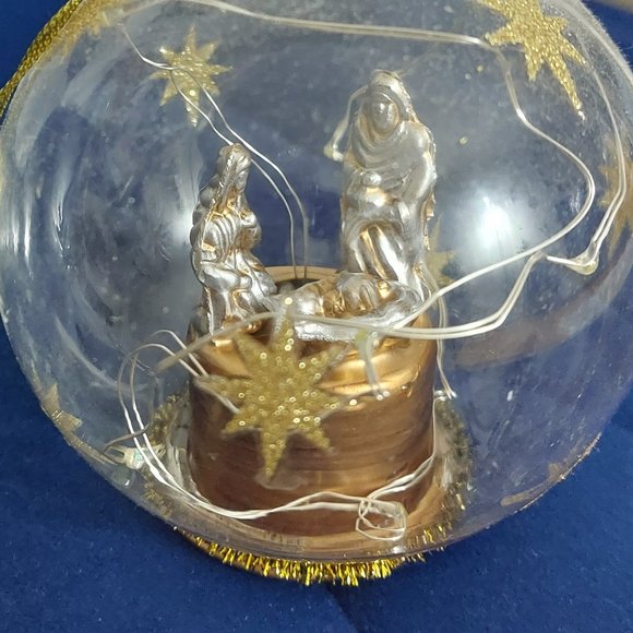 Christmas Nativity Battery Operated Ornament Beautifully Lights Up Holiday Decor - Picture 2 of 6